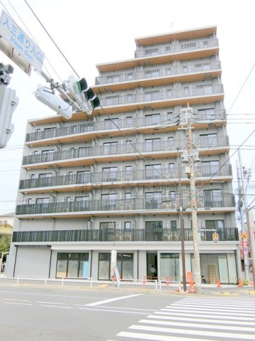 シーズンフラッツ大森北三丁目の外観|2026年6月築　RC鉄筋コンクリート造地上9階建て総戸数33戸
東京都大田区大森北3丁目　京浜急行本線平和島駅徒歩8分、JR京浜東北線大森駅徒歩12分