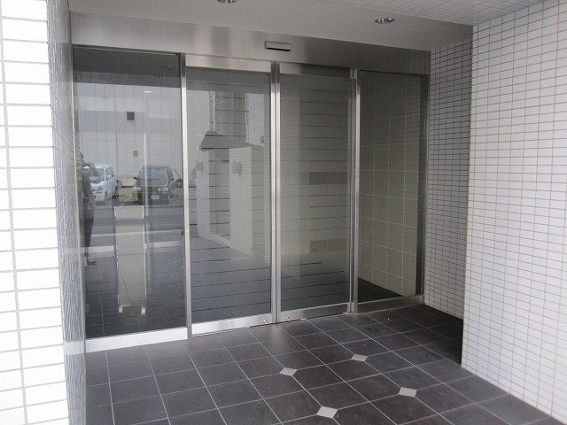 【エントランス】アクアシティ本川町 