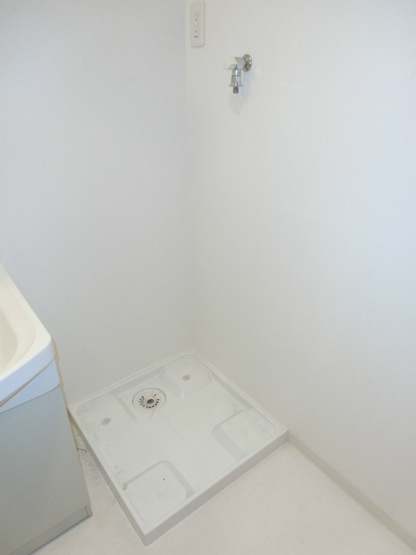 ※同マンション別部屋の参考写真です。