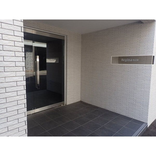 【エントランス】レジーナ南４条 