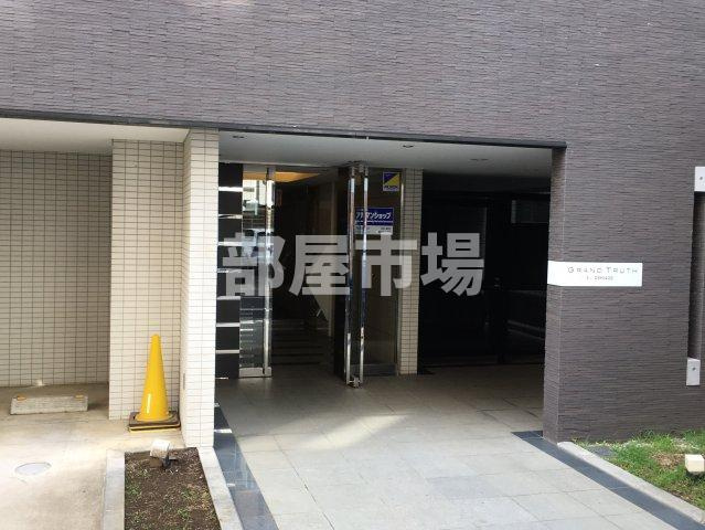 グラントゥルース押上のエントランス