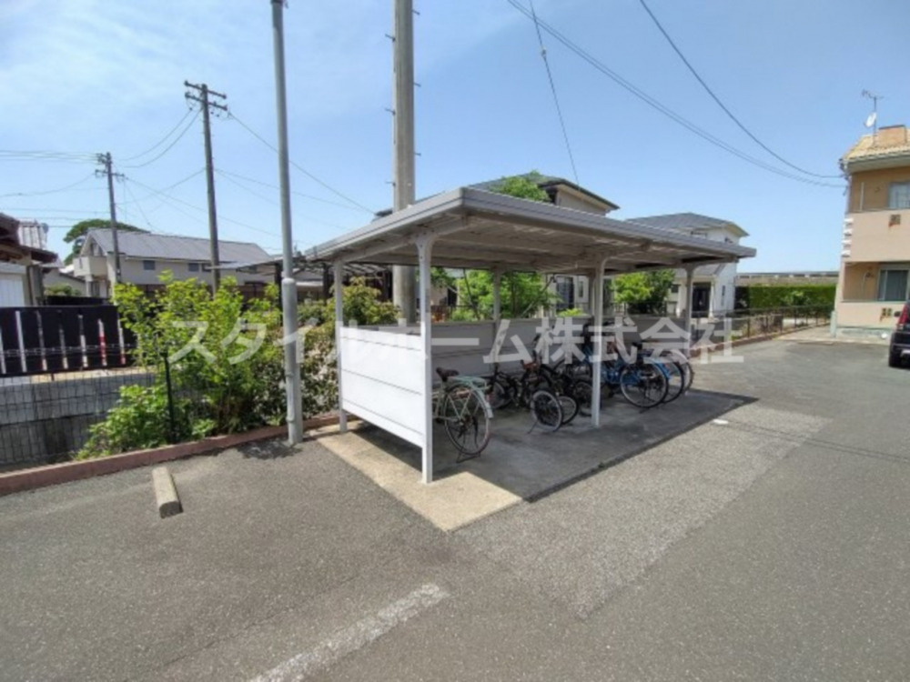 キャプリコーンエスBのその他共用部分|駐輪場です。