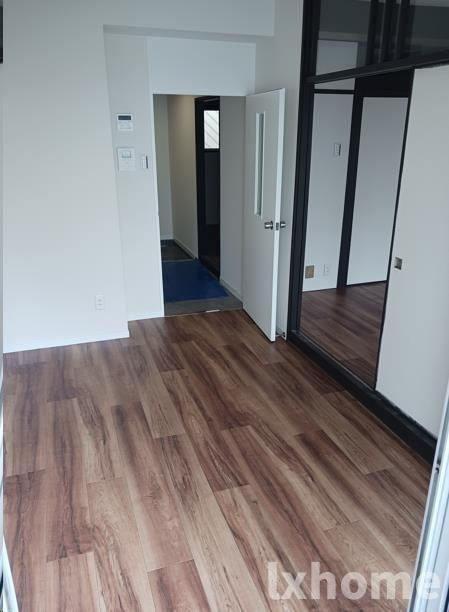 富士マンションの居間・リビング|こちらの居間で趣味の時間をお楽しみください