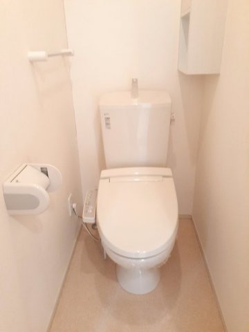 ピュアのトイレ|コンパクトで使いやすいトイレです
