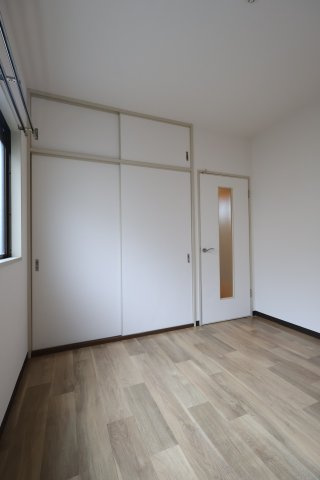 【洋室】 | サンクレスト杉村