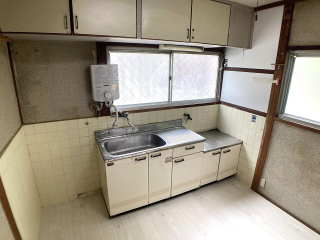大日丘町3丁目貸家のキッチン|コンロ設置可能なガスキッチン