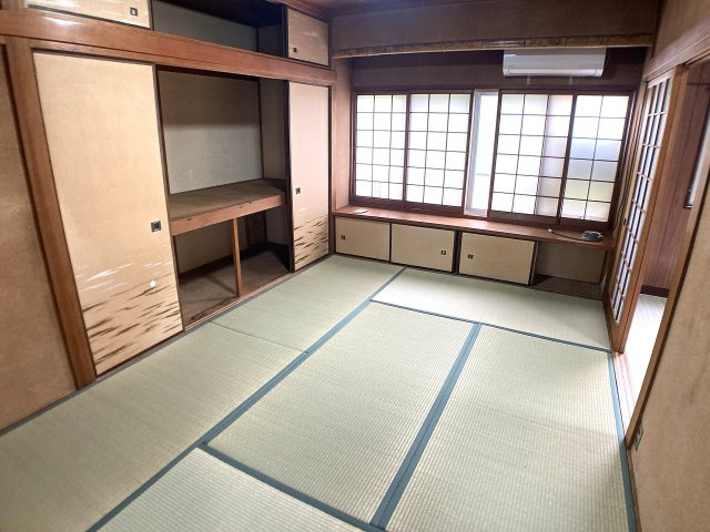 大日丘町3丁目貸家の内装|和室も綺麗で落ち着きます