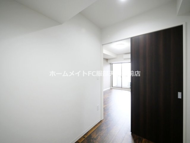 ONLYONE池田新町の洋室