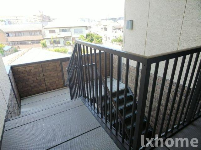 オークス玉瀬Ⅱのロビー|毎日通るロビーはこのようになっています