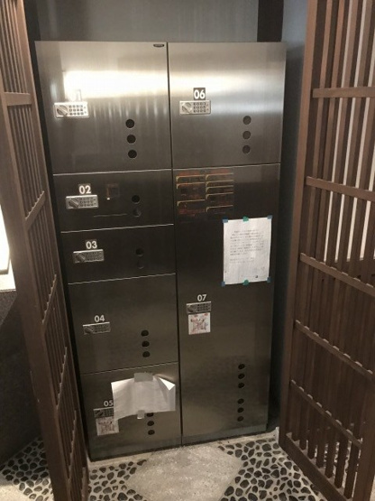 宅配ボックス
