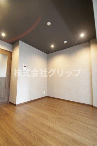 パルム長者町の洋室