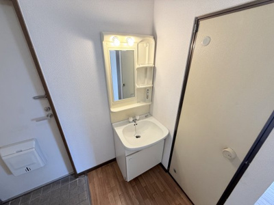 【独立洗面台】 | 白石マンション