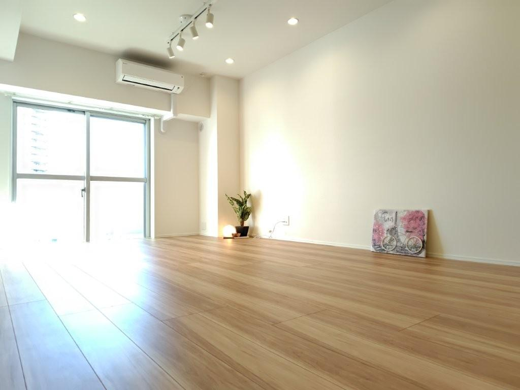 月島ホームズ