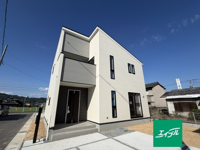 【外観】 | リーブルガーデン倉敷連島町鶴新田第19 (全5棟) | 並列2台駐車可能です！