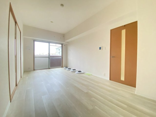 マンション・フォルツーナの居間・リビング
