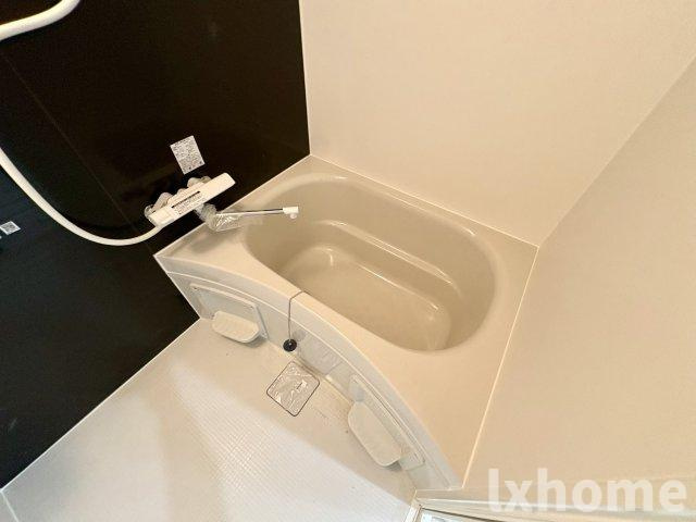 フォレ下穂積の浴室