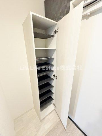 アジュール新秋津