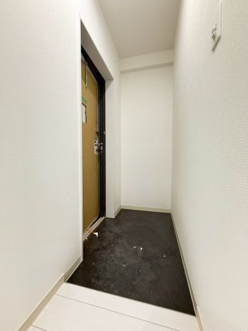 (仮)フォレ下穂積2丁目の玄関