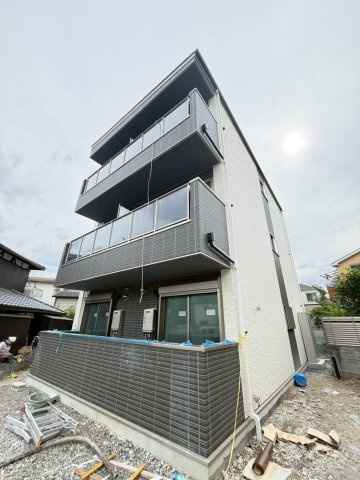 フォレ下穂積2丁目の外観