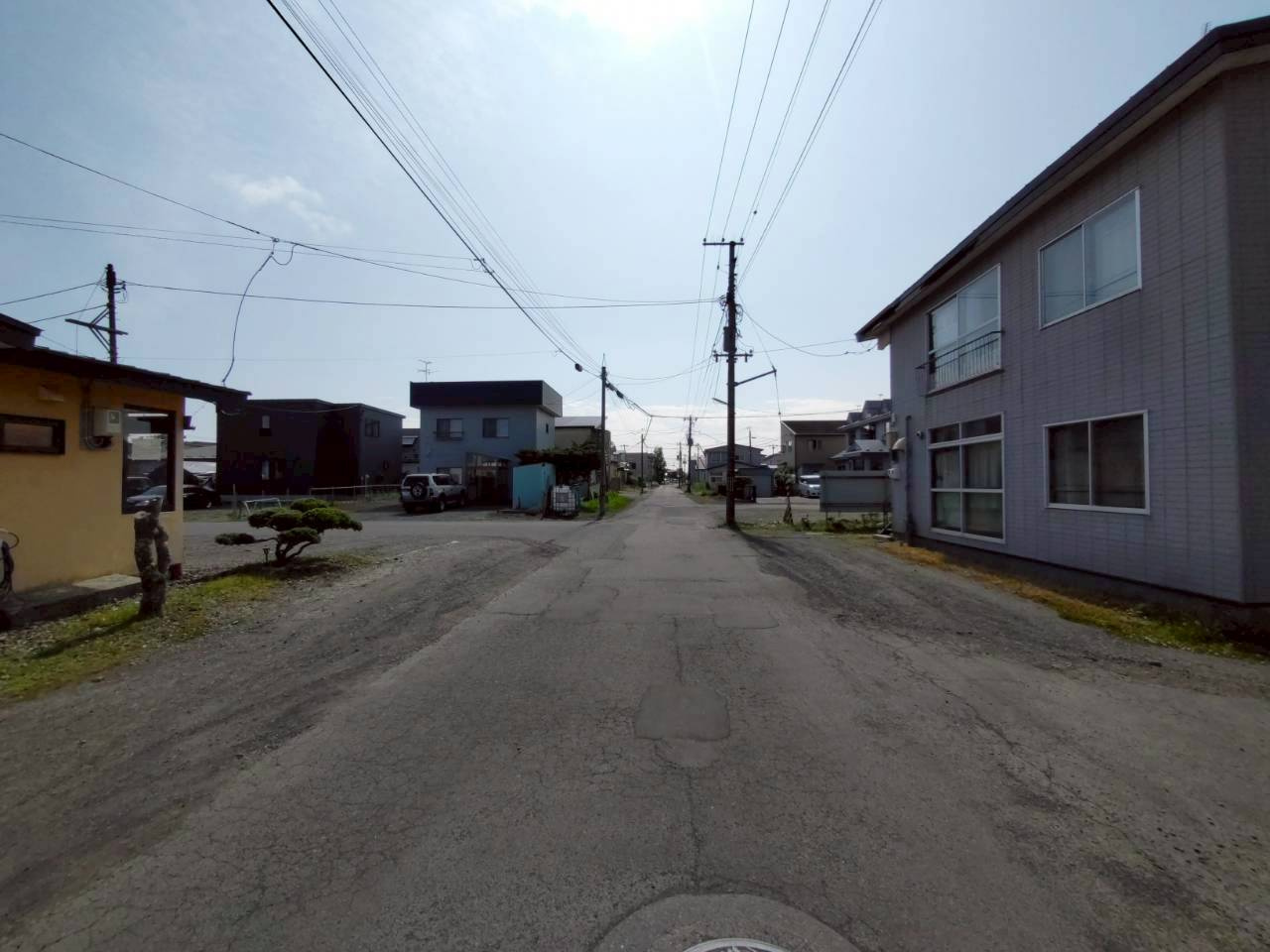 星が浦北1丁目　中古住宅の前面道路含む現地写真