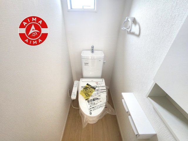 福岡市東区大岳1丁目第22-3棟（3号棟）のトイレ|トイレ・ウォシュレット付。快適で衛生的な洗浄機能付温水シャワートイレです。
