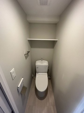 クレヴィスタ綾瀬Ⅲのトイレ