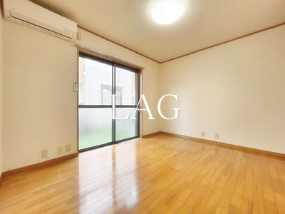 【居間・リビング】 | 第三六親荘 | 洋室のお部屋です。
