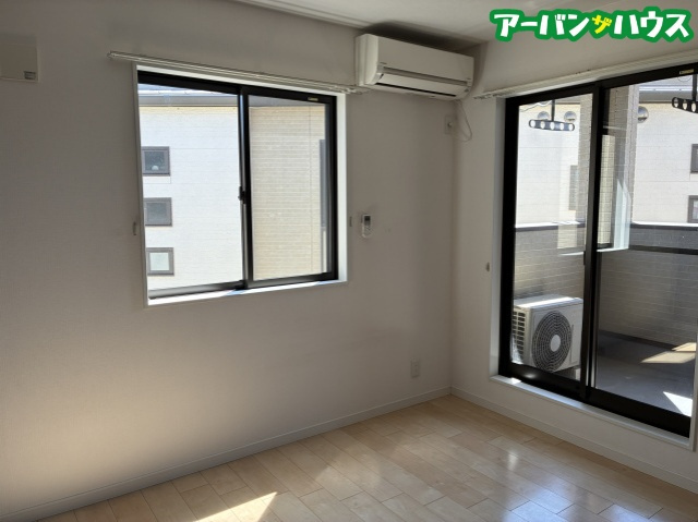 RELUXIA（北）の居間・リビング