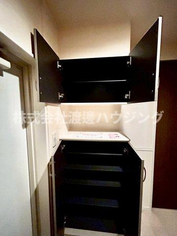 SUNRISE STARの収納|シューズBOX付き