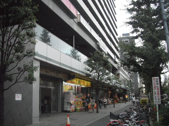 エルアージュ小石川B棟のエントランス
