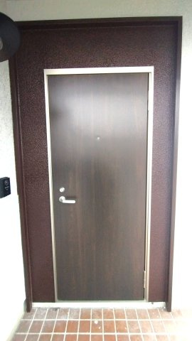 荒尾市一部借家の玄関