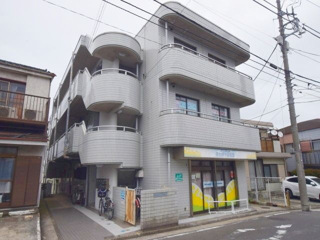 南糧三春台ビルの外観