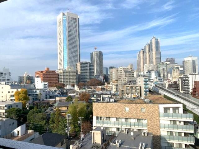 リヴシティ初台の展望|パークハイアットやオペラシティなどを望め夜景も綺麗です
