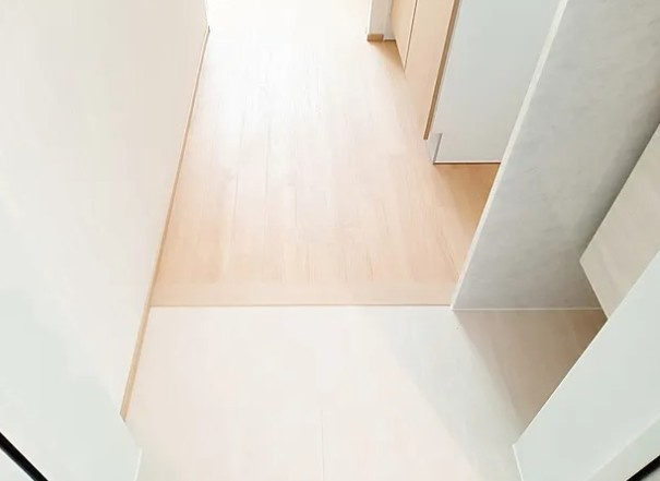レピュア東十条駅前レジデンスの玄関
