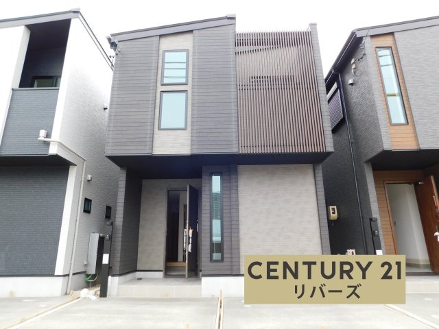 名古屋市熱田区白鳥１丁目の新築一戸建の外観|☆２号棟☆　　新価格！！いつでも見学できます♪（お問合せ当日、平日、水曜、夜間でもＯＫ）　名城線「熱田神宮西」駅徒歩５分！　駐車並列２台ＯＫ　５ＬＤＫ！　南に庭スペース♪　床暖房や食洗機など設備充実！