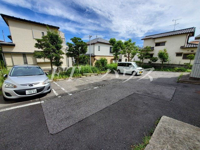 ＰＬＥＮＤＹ東船橋の駐車場