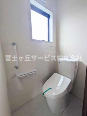 【トイレ】 | 浜松市浜名区尾野 新築一戸建て 1号棟 | １F2F同タイプのトイレがあります