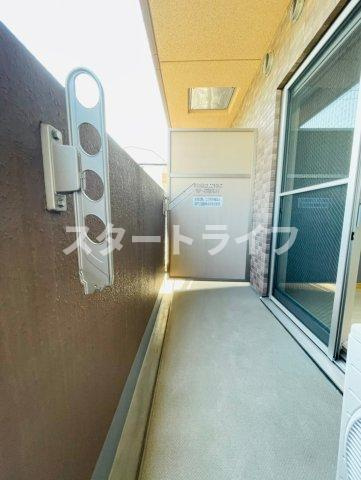 大阪市東淀川区東中島５丁目の賃貸マンションのバルコニー