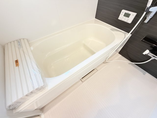 クレイドルガーデン 阿南市那賀川町北中島第1の浴室|ゆったり過ごせるお風呂です　※画像はイメージです
