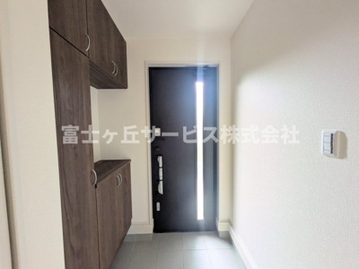 【玄関】 | 浜松市浜名区尾野 新築一戸建て 3号棟 | 玄関です