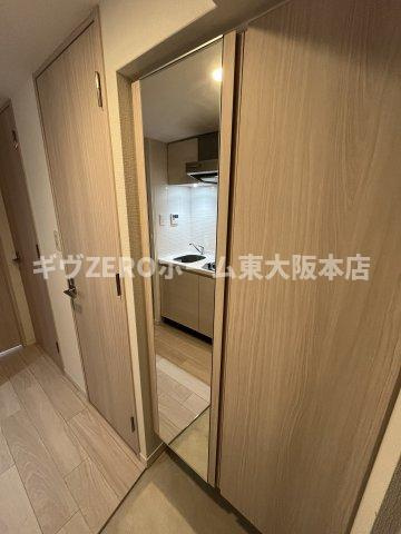 S-RESIDENCE高井田Centralの玄関