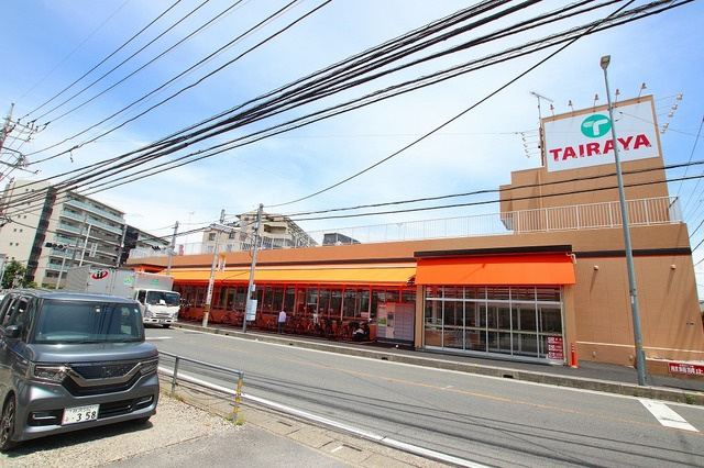 ＴＡＩＲＡＹＡ朝霞三原店まで220ｍ