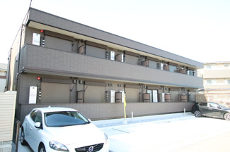 つくばエクスプレス線『流山おおたかの森駅』徒歩５分。