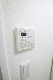 ☆浴室乾燥機付き☆