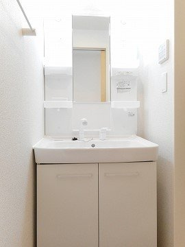 プラシードの洗面所