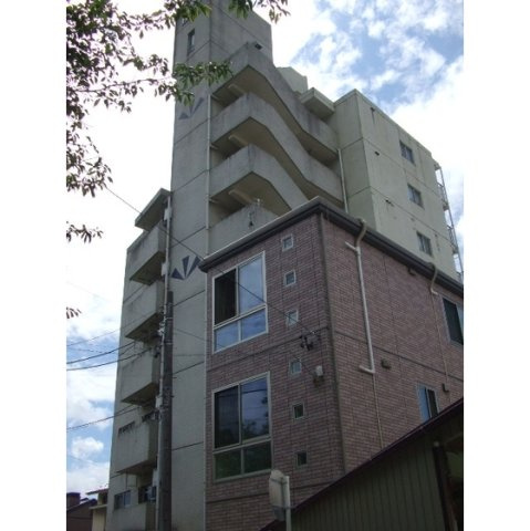 岐阜市加納天神町１丁目のアパート