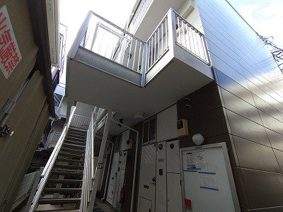 【その他】 | レオパレスＣＣＯＴＴ | 玄関側