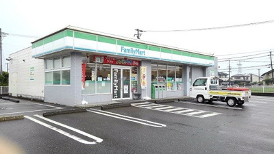 【周辺】 | ＳＨＩＮＹ | ファミリーマート　大分小佐井店まで650m
