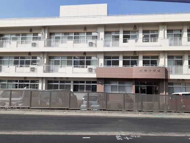 エアリー　カーサＢの周辺|松柏小学校まで460m