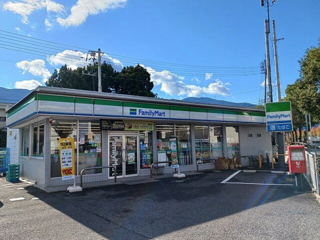 エアリー　カーサＢの周辺|ファミリーマート四国中央大柏店まで1201m